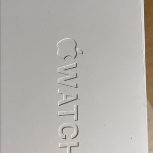 I’m selling a Apple Watch,series 6,40mm
